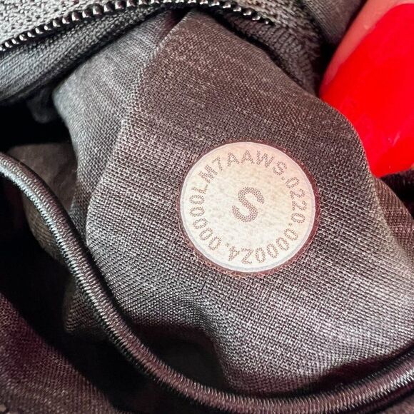 Lululemon Men's T.H.E. Short Linerless 9" Inseam Heathered Grey Black Size Small - Picture 3 of 6